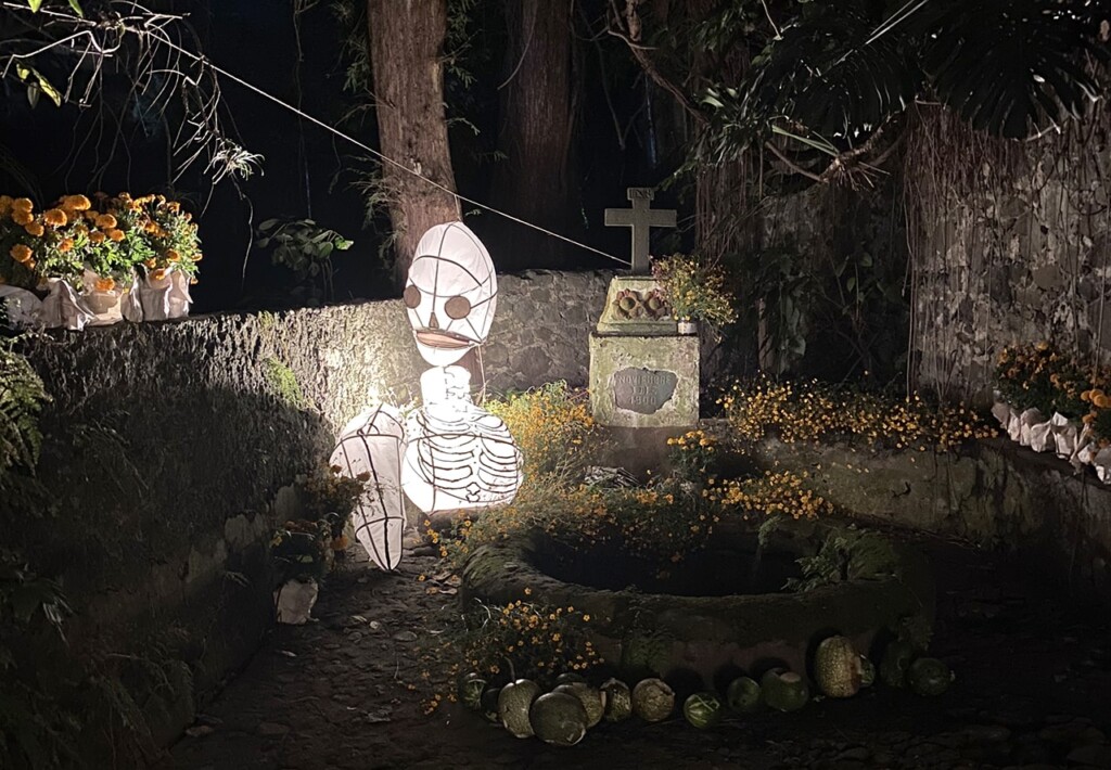 octava-muertos-tepoztlan-carrizo-calavera-min